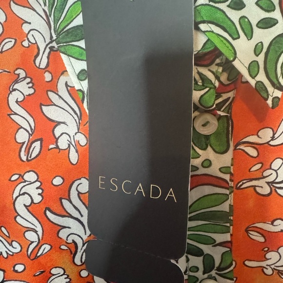Escada 💯 Silk Blouse - Picture 9 of 9